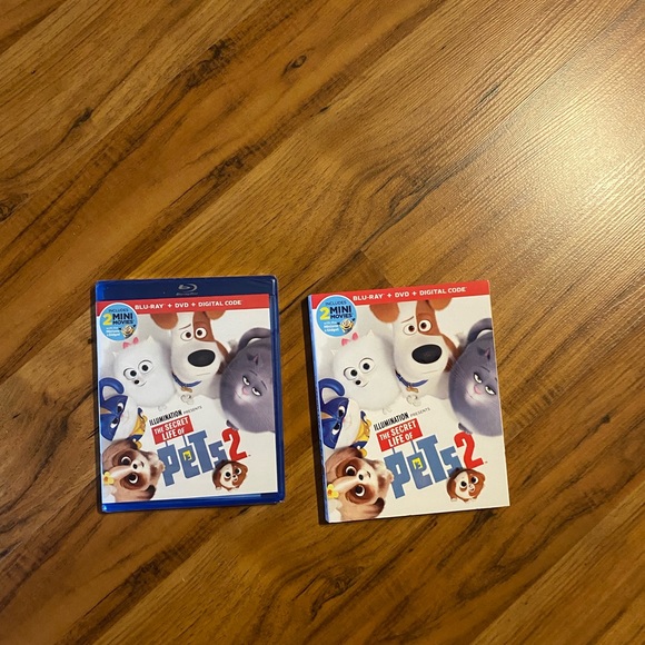 THE SECRET LIFE OF PETS 2 Movie 🎥 Blue-Ray and DVD (New) - Picture 3 of 10